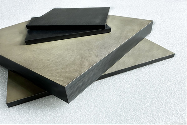 碳纖維增強(qiáng)聚酰胺復(fù)合材料制成剎車(chē)片是否可行？