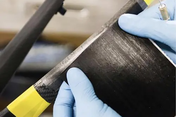 熱塑性碳纖維制品斷裂后可以修復使用嗎？