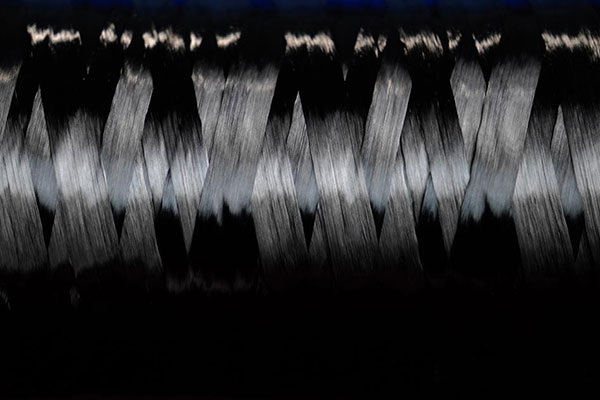 投資75億！又一年產(chǎn)2.4萬(wàn)噸高性能聚丙烯腈基碳纖維項(xiàng)目完成簽約