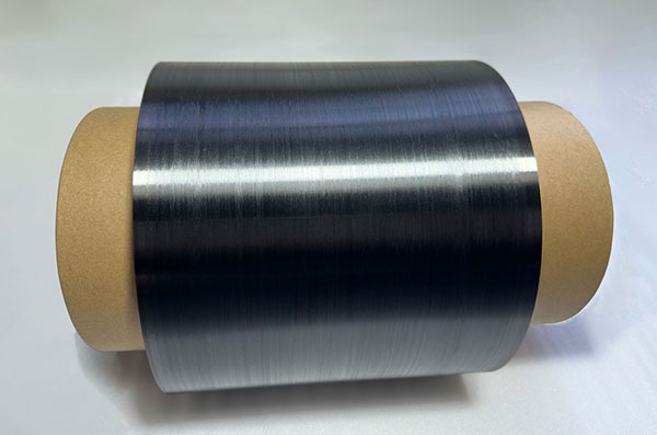 不同鋪層下的熱塑性碳纖維板力學(xué)性能研究